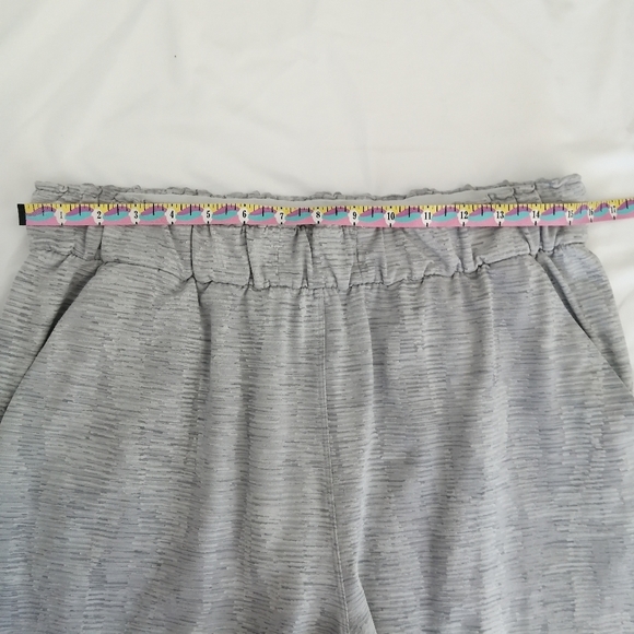 Lululemon Keep Moving Pants 7/8 25" High-Rise Jacquard Silver Drop Vapor Size 10 - Picture 13 of 15